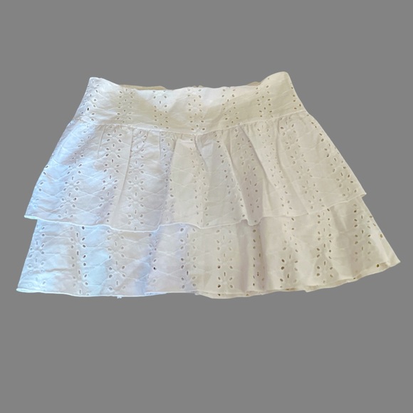 La Hearts Dresses & Skirts - L. A. Hearts XS skirt mini white eyelet embroidered ruffle